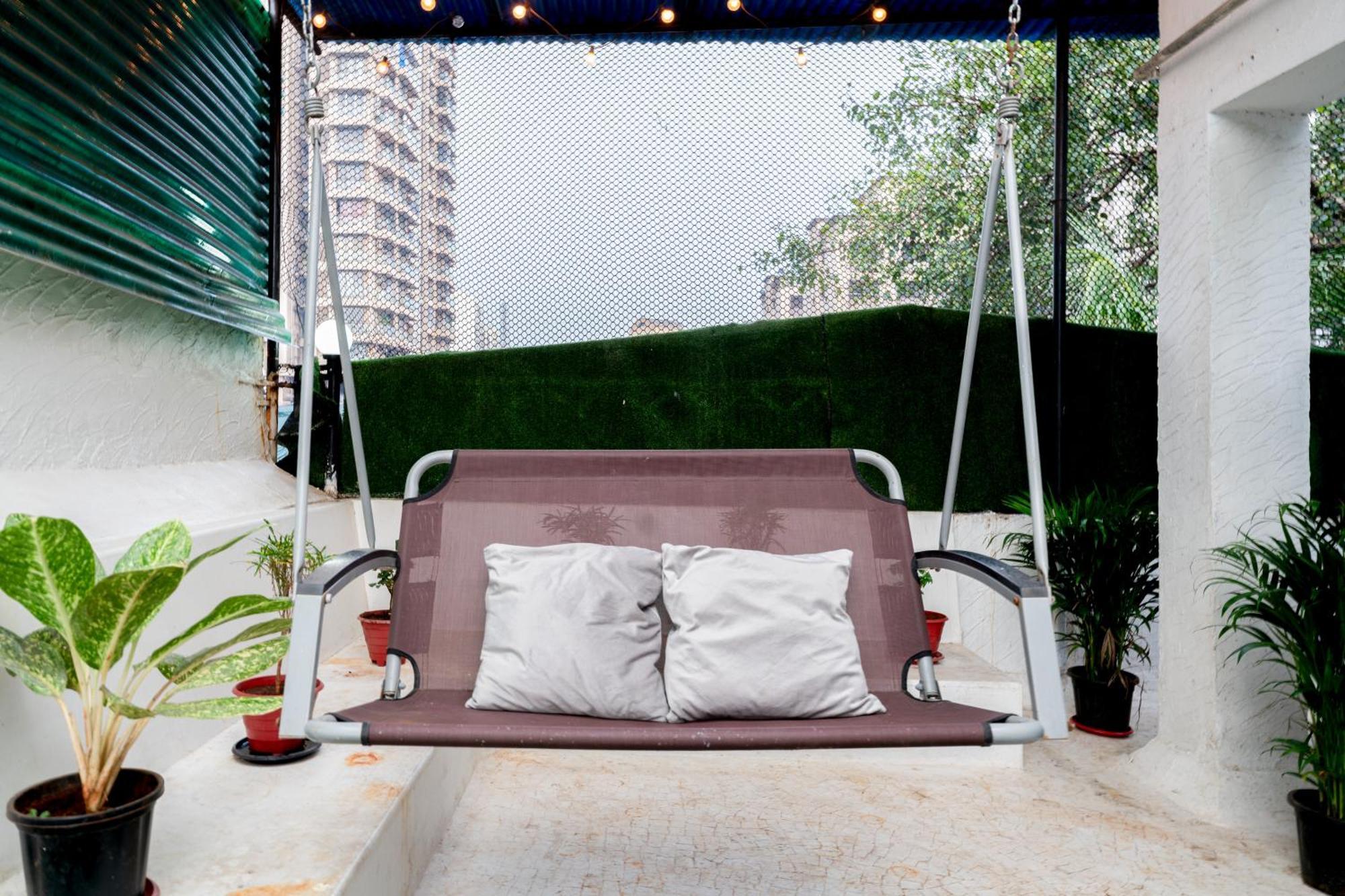 מומביי Bollywood Boulevard Independent Villa מראה חיצוני תמונה